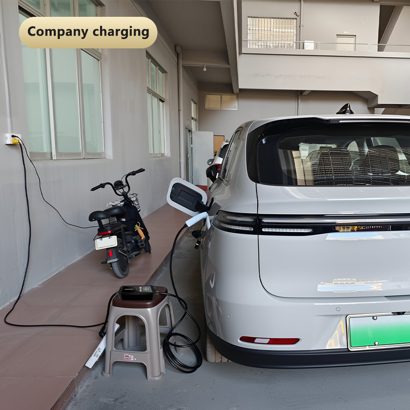 240V 3.5kW Portable EV Fast Charger Type 1 16A Adjustable Current Customizable Cable
